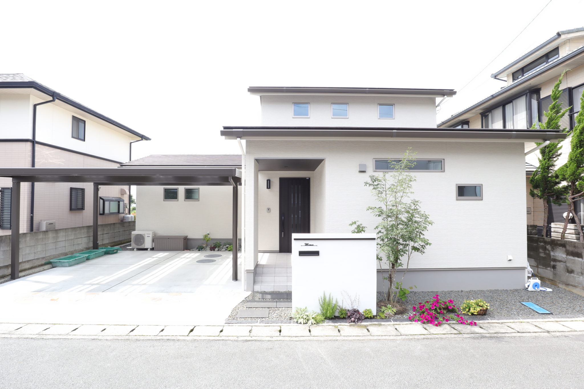 上品な雰囲気の和モダンな家