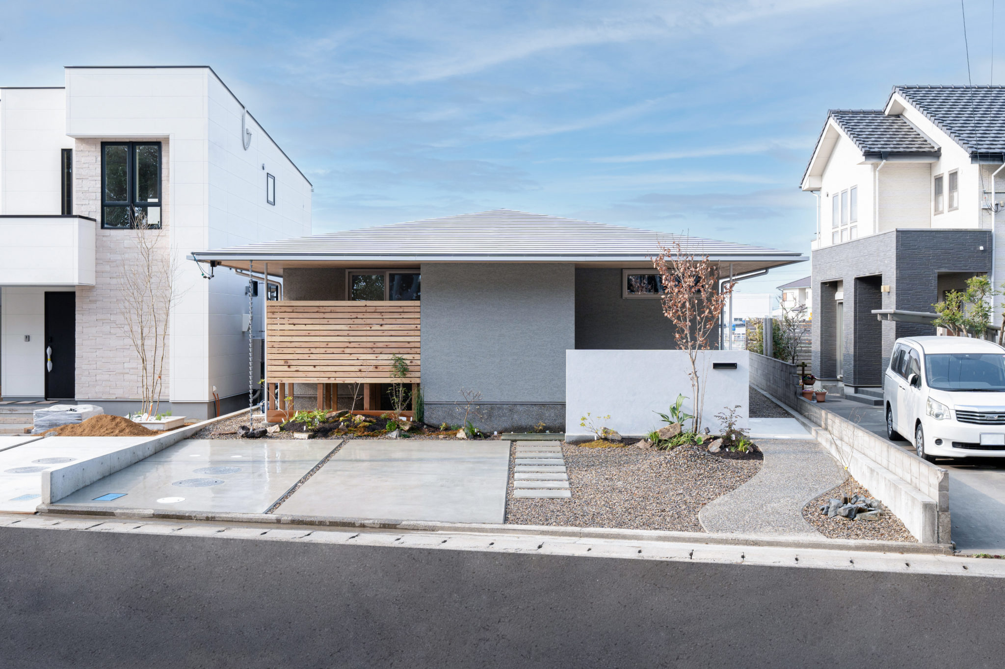 木の風合いを生かした平屋住宅