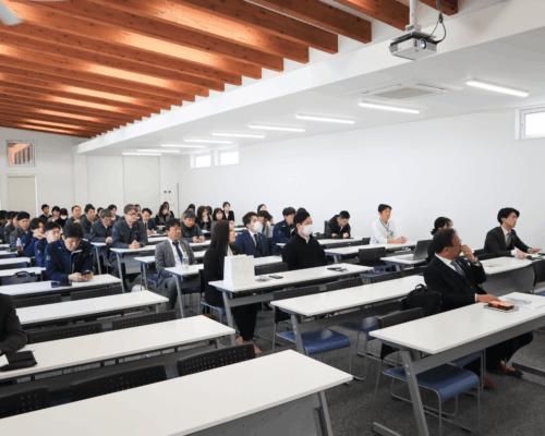 4月3日（金）、入社式がありました。